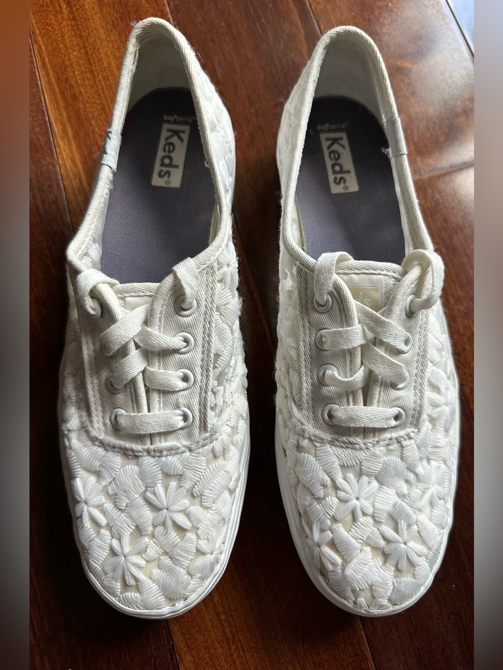 KEDS White CVO Sneakers Floral Platform Low Tops WF64632 Women Size 8
